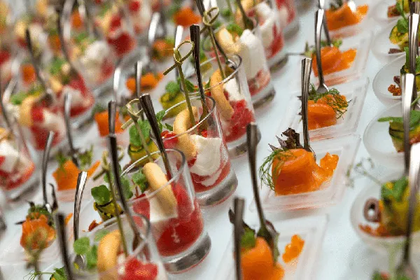 آموزش فینگر فود با مدرک فنی و حرفه ای