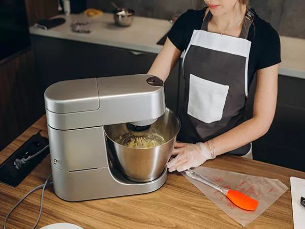 آسیاب برقی، غذاساز برقی و همزن برقی