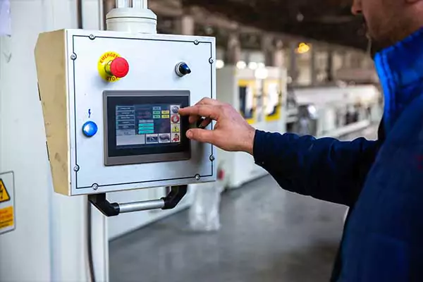دستگاه CNC چه بخش هایی دارد؟